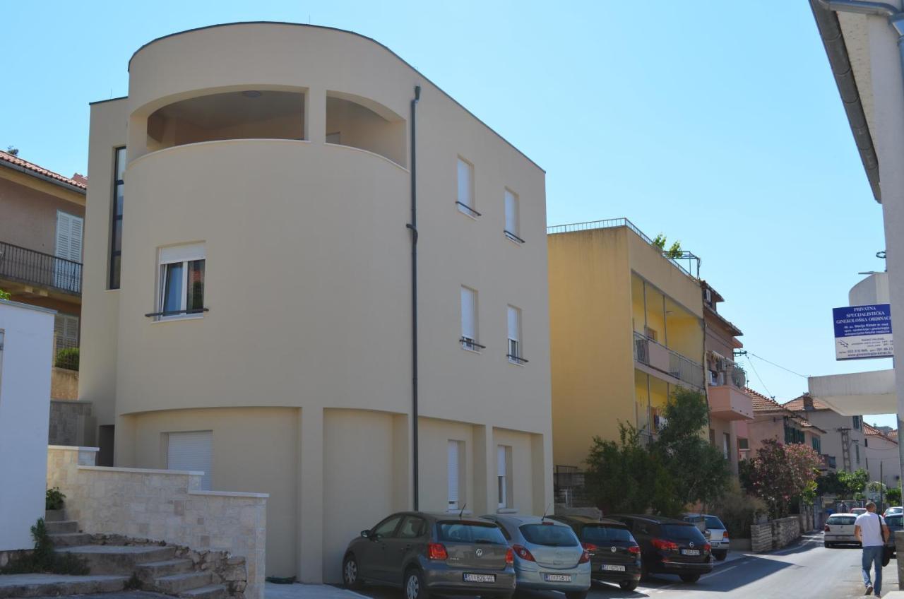 Central Rooms Sibenik Exterior photo